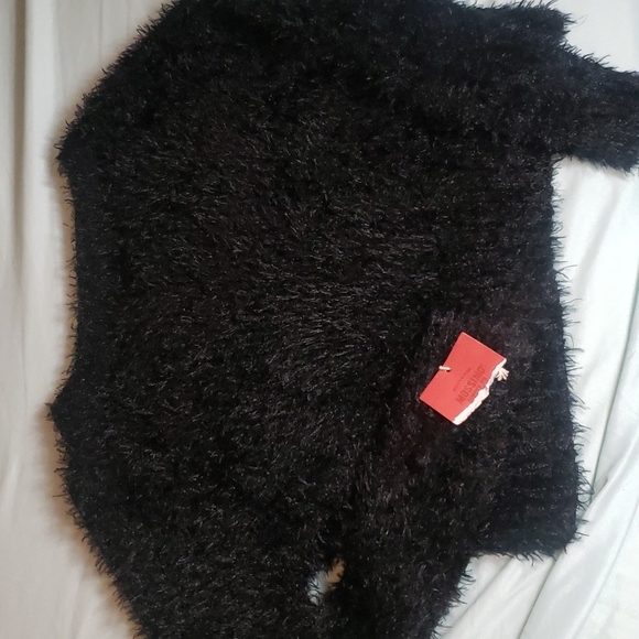 Black Furry Night Top / Sweater ⭐ - Picture 4 of 5